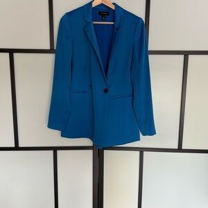Halogen Women’s blue blazer. Women’s XS
